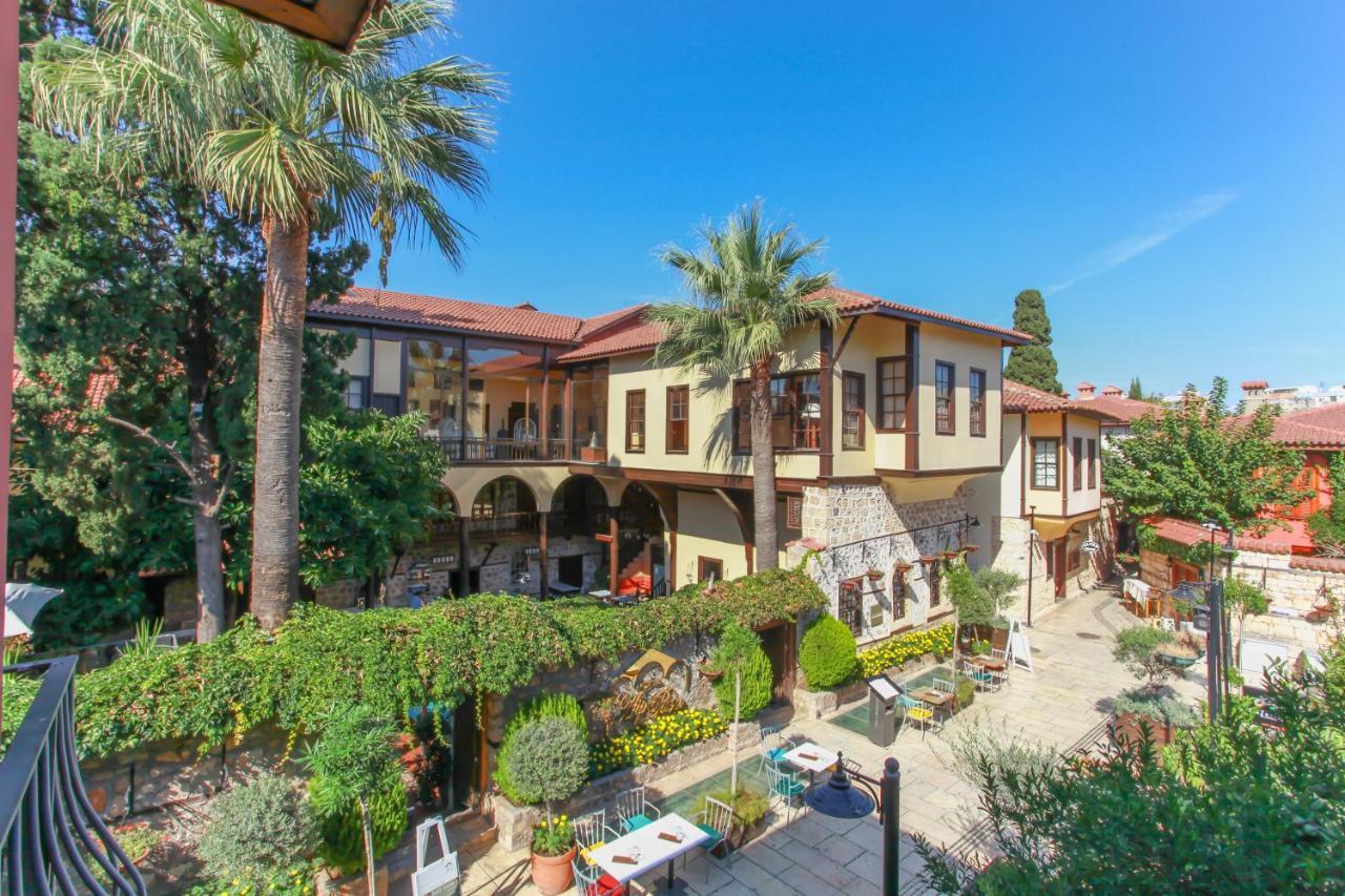 Appartement Unique Flat With Balcony Near Hadrian's Gate