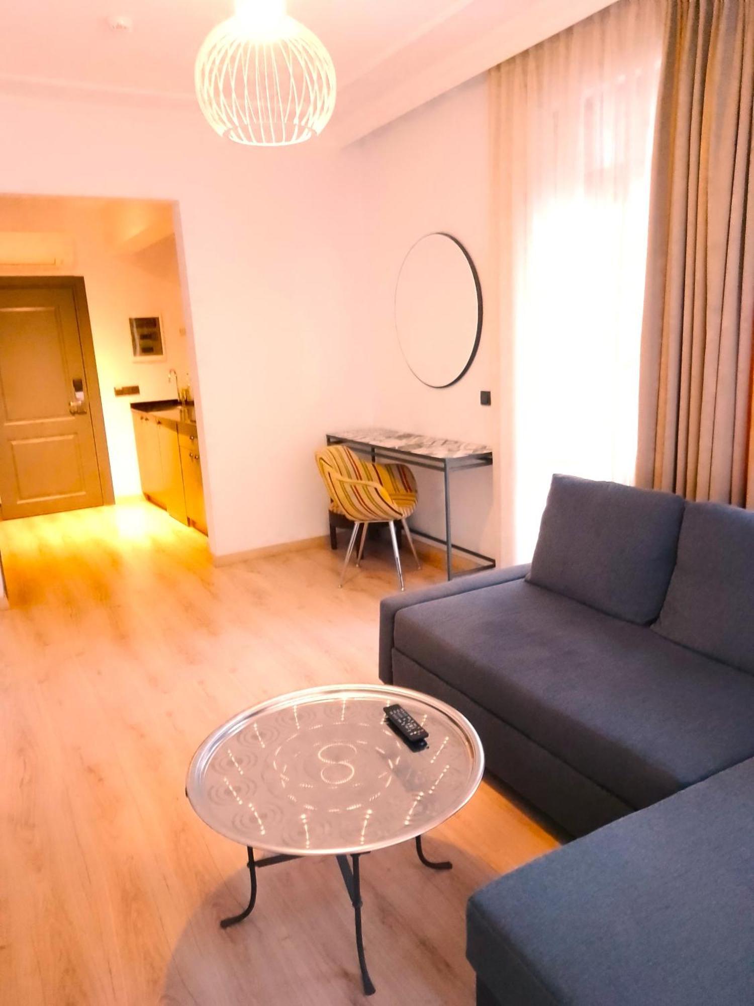Appartement Unique Flat With Balcony Near Hadrian's Gate